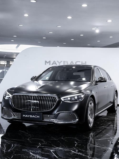 深圳231岚图汽车的售后服务让用户无忧出行，迈巴赫未来的豪华车趋势